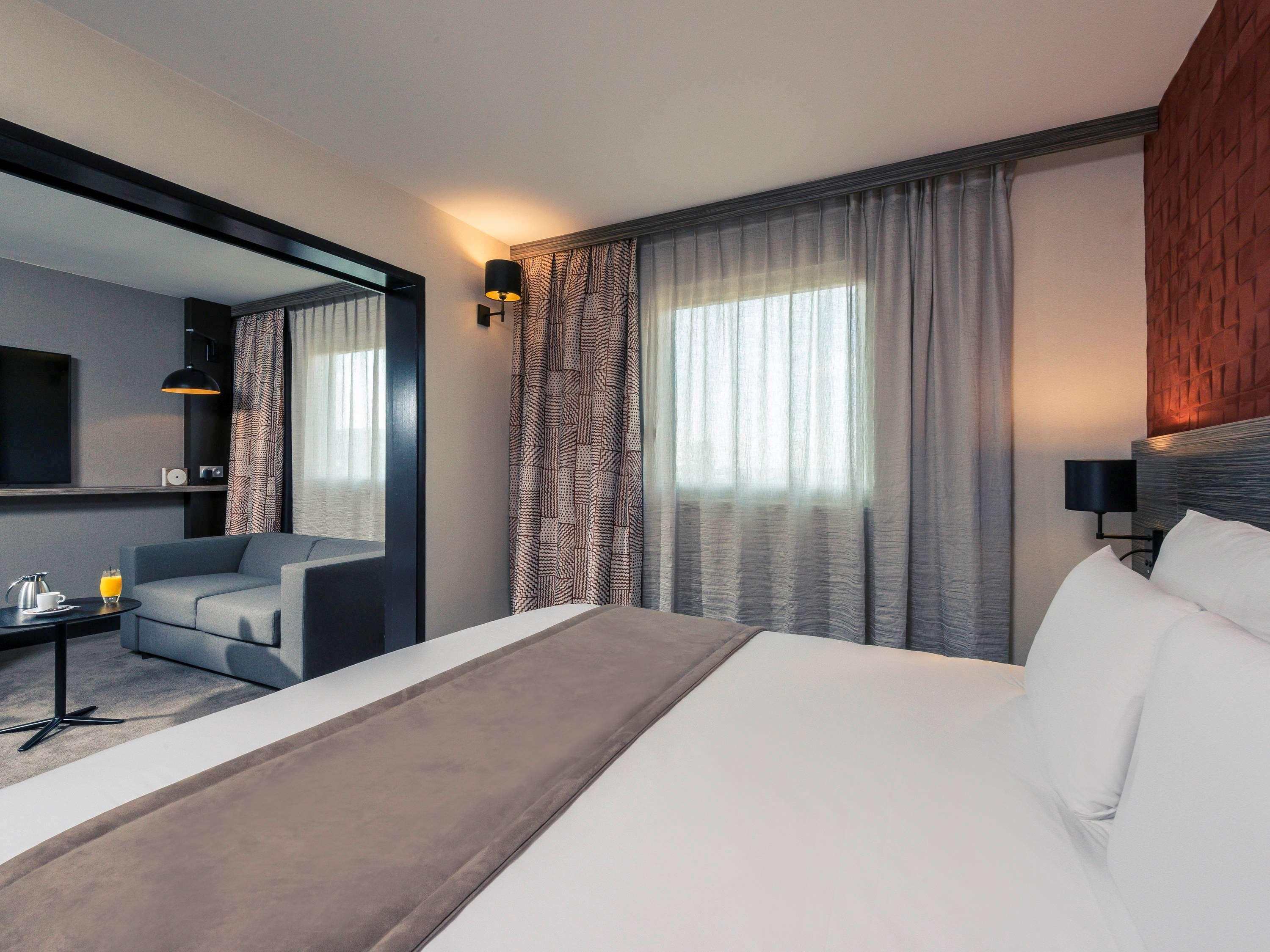 Mercure Paris Porte De Pantin Bagian luar foto